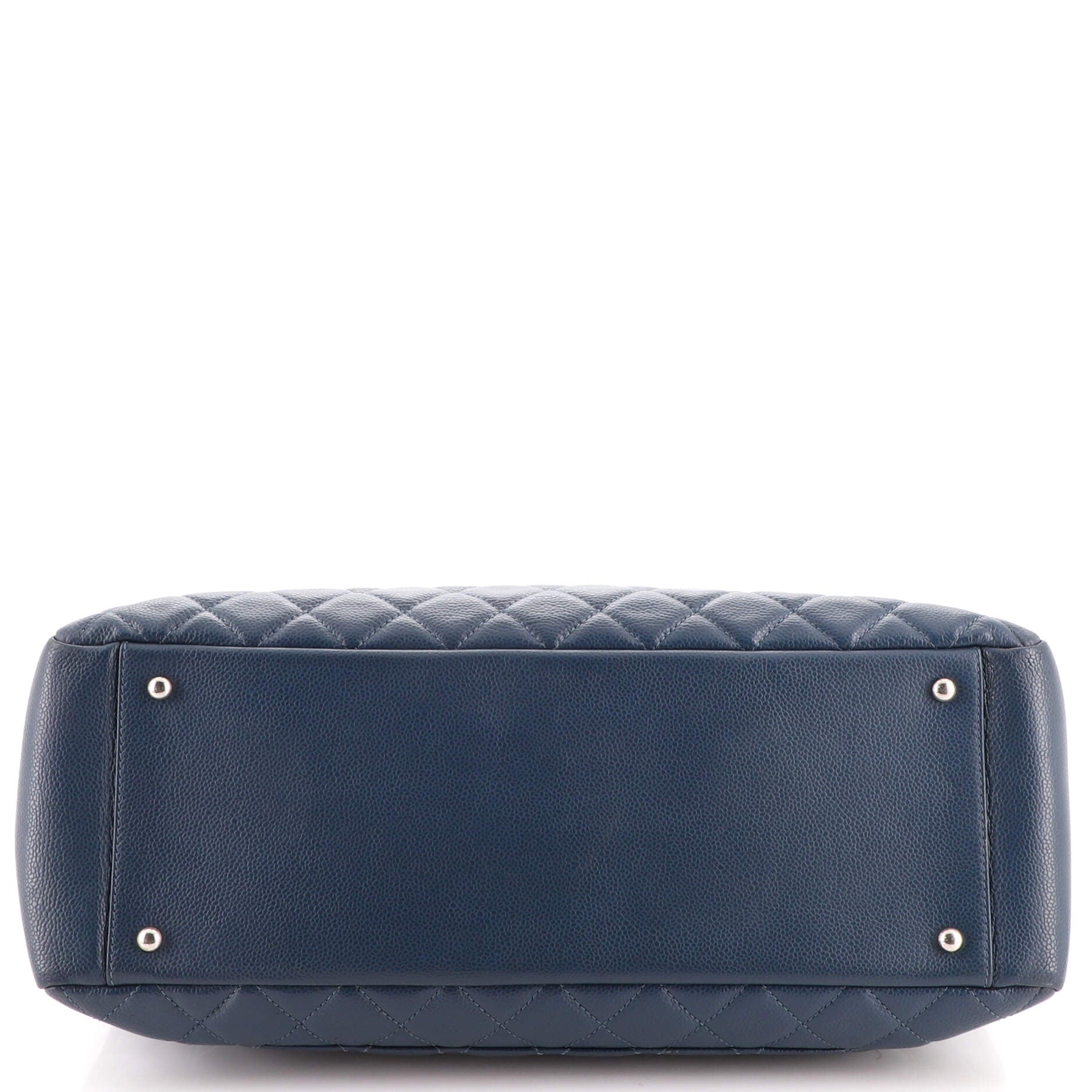 Grand Shopping Tote Quilted Caviar XL - Image 4