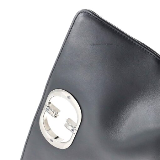 Caro Bag Macrocannage Quilt Calfskin Medium - Image 6