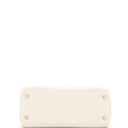 Kelly Handbag Light Togo with Gold Hardware 28 - Image 5