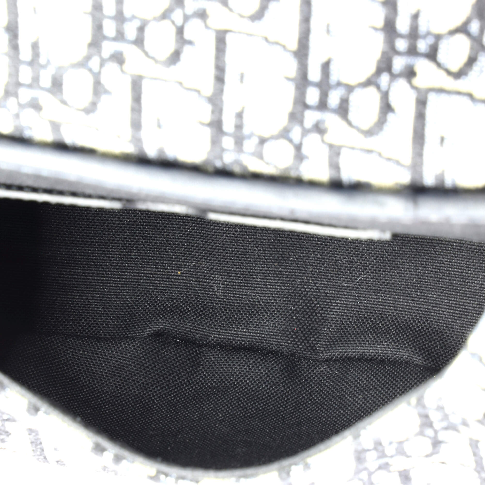 Bobby Flap Bag Oblique Canvas Medium - Image 5